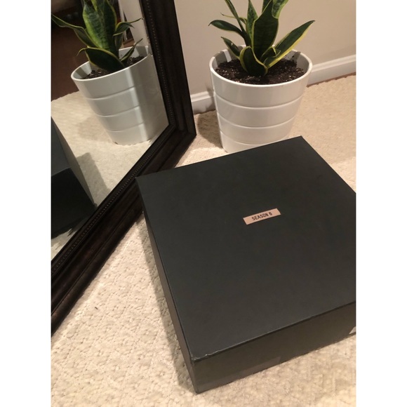 YEEZY Desert Rat Boots - Picture 4 of 7